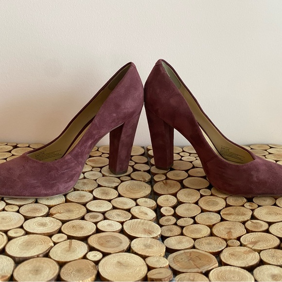 BCBGeneration plum heel - Picture 2 of 5